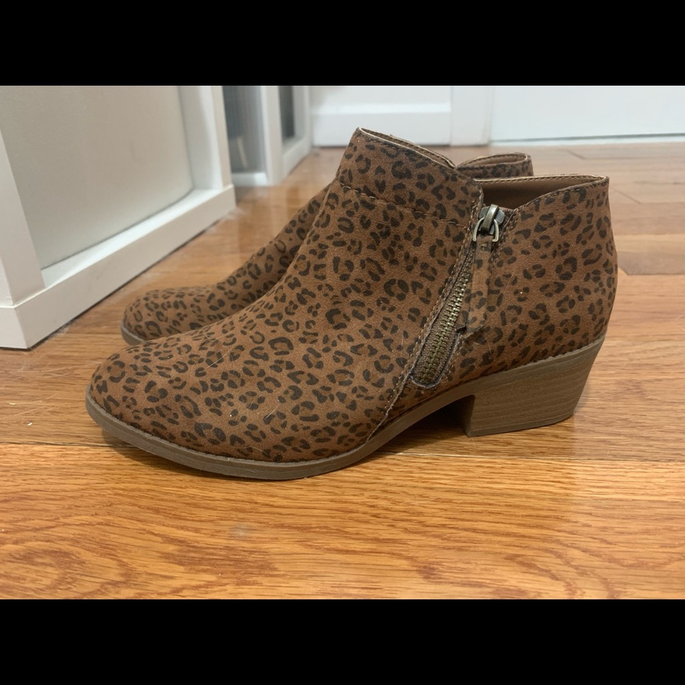 Never Worn A New Day Cheetah Booties